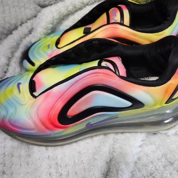 Nike Women's Multi Trainers 9.5 colorful - Picture 2 of 7